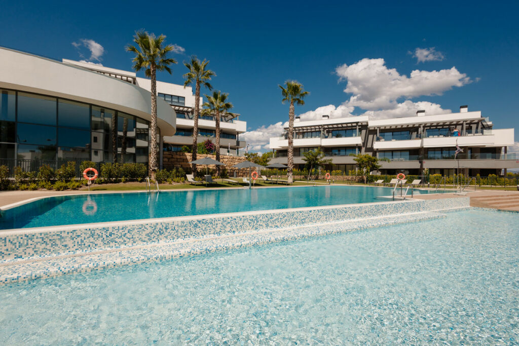 Middle Floor Apartment Estepona Málaga - image 43