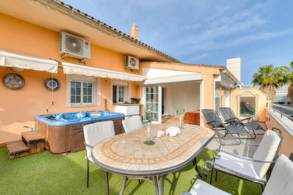 Top Floor Apartment Marbella Málaga - image 44