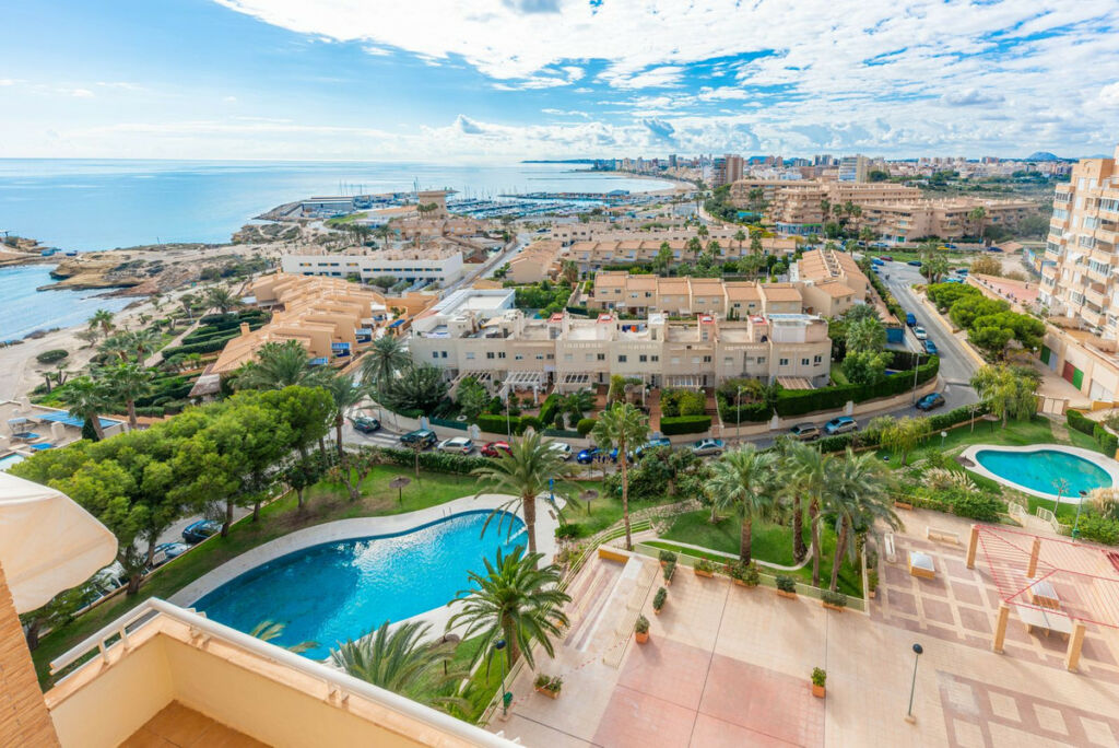 Middle Floor Apartment El Campello Alicante - image 44