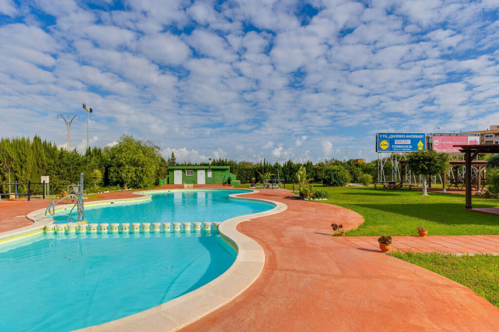 Bungalow Parque de las Naciones Alicante - image 44
