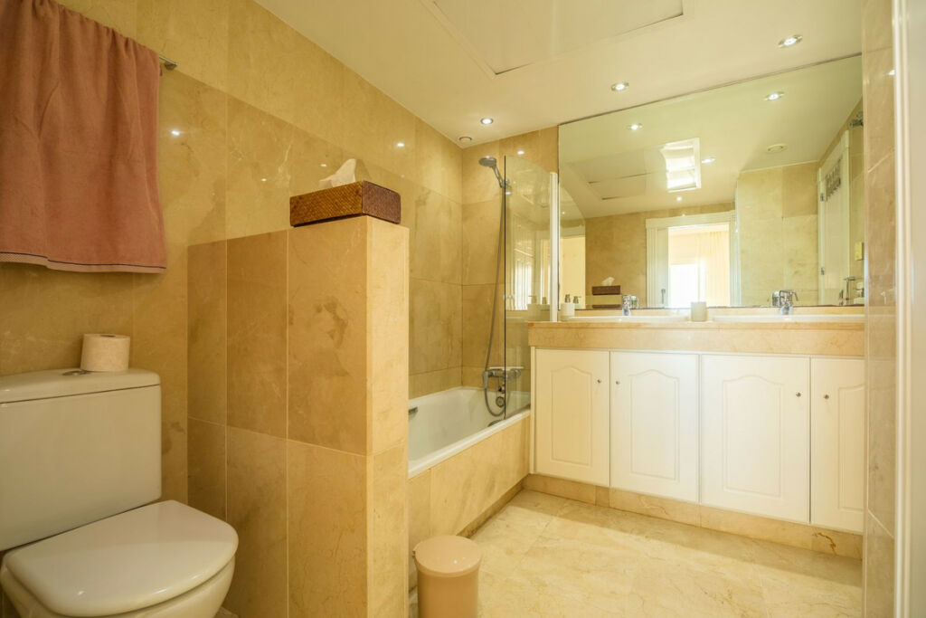 Ground Floor Apartment Estepona Málaga - image 44