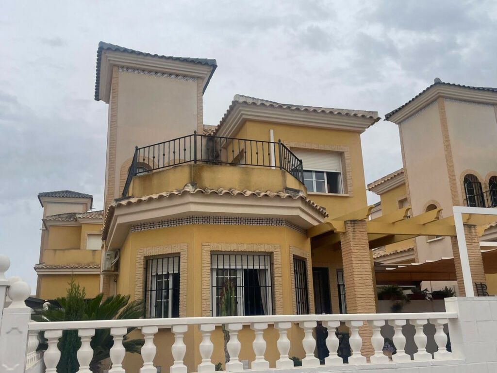 Detached Villa Algorfa Alicante - image 30
