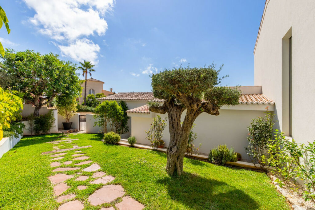 Detached Villa Cumbre del Sol Alicante - image 44
