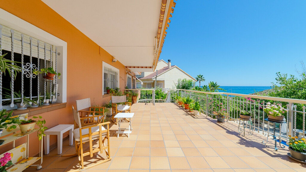 Detached Villa Campoamor Alicante - image 44