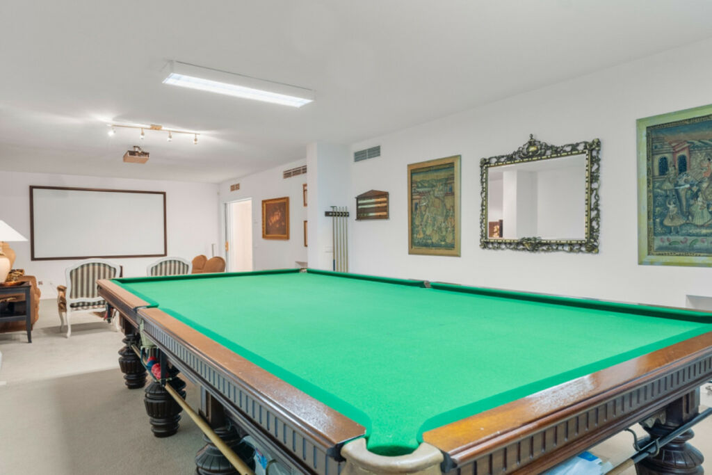 Detached Villa Benahavís Málaga - image 44