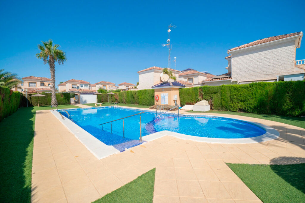 Townhouse Guardamar del Segura Alicante - image 44