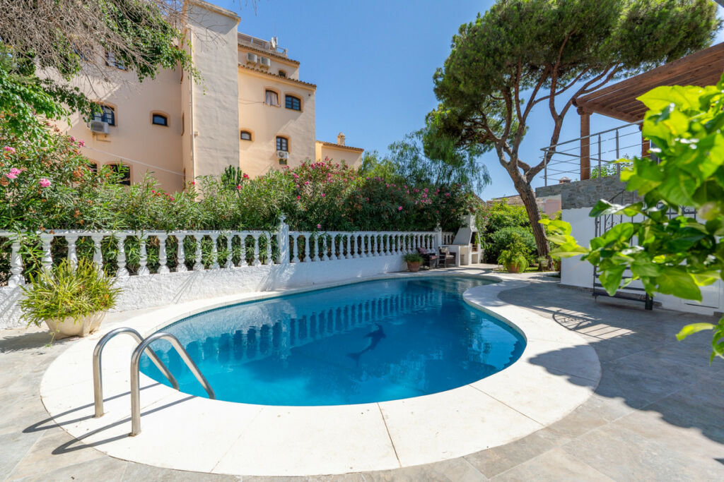 Detached Villa Marbesa Málaga - image 44