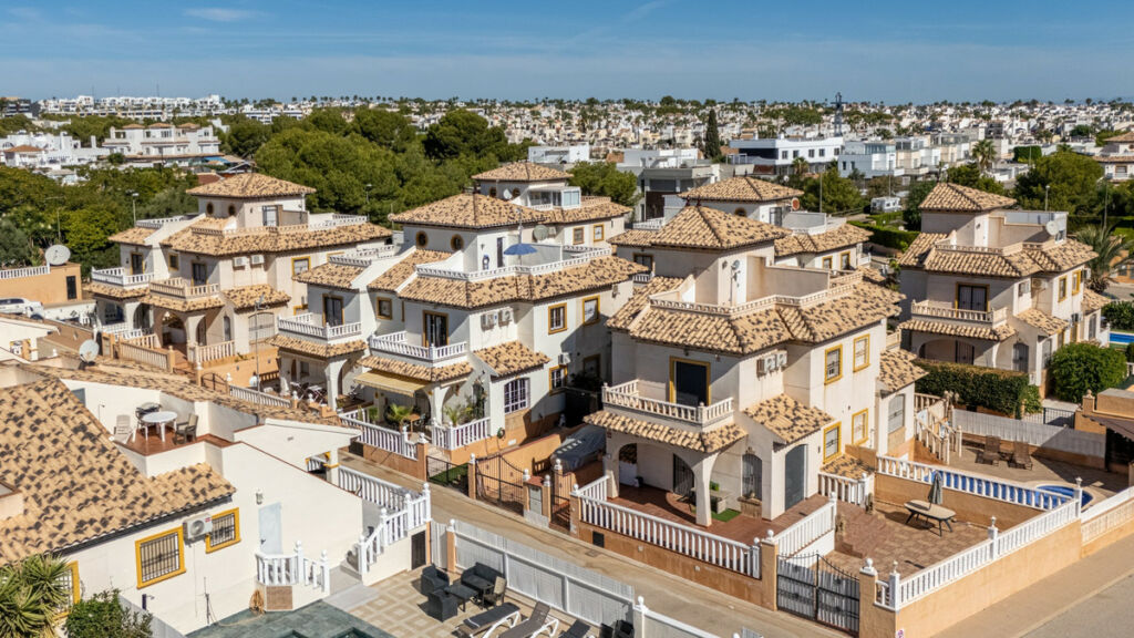 Semi-Detached House Playa Golf Alicante - image 44