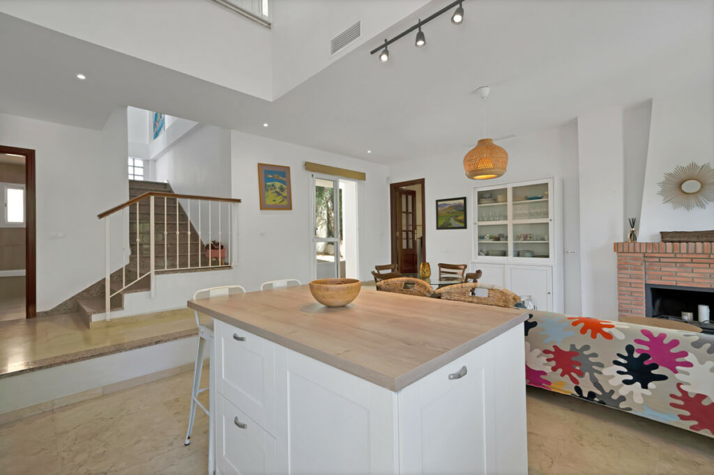 Detached Villa Torremuelle Málaga - image 45