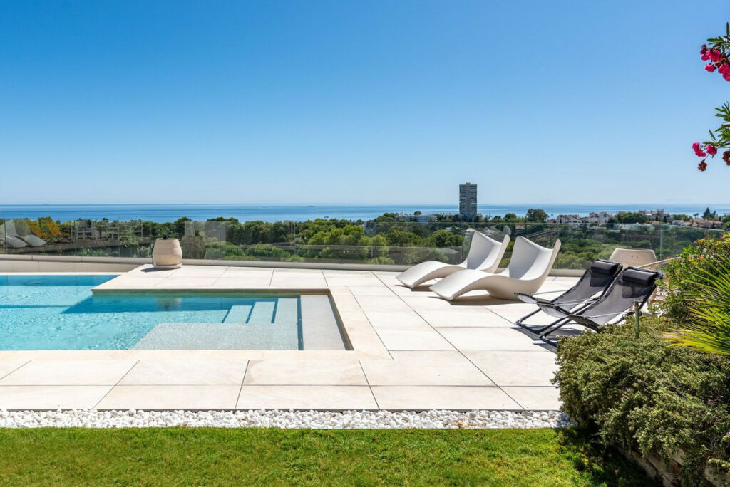 Detached Villa Río Real Málaga - image 46