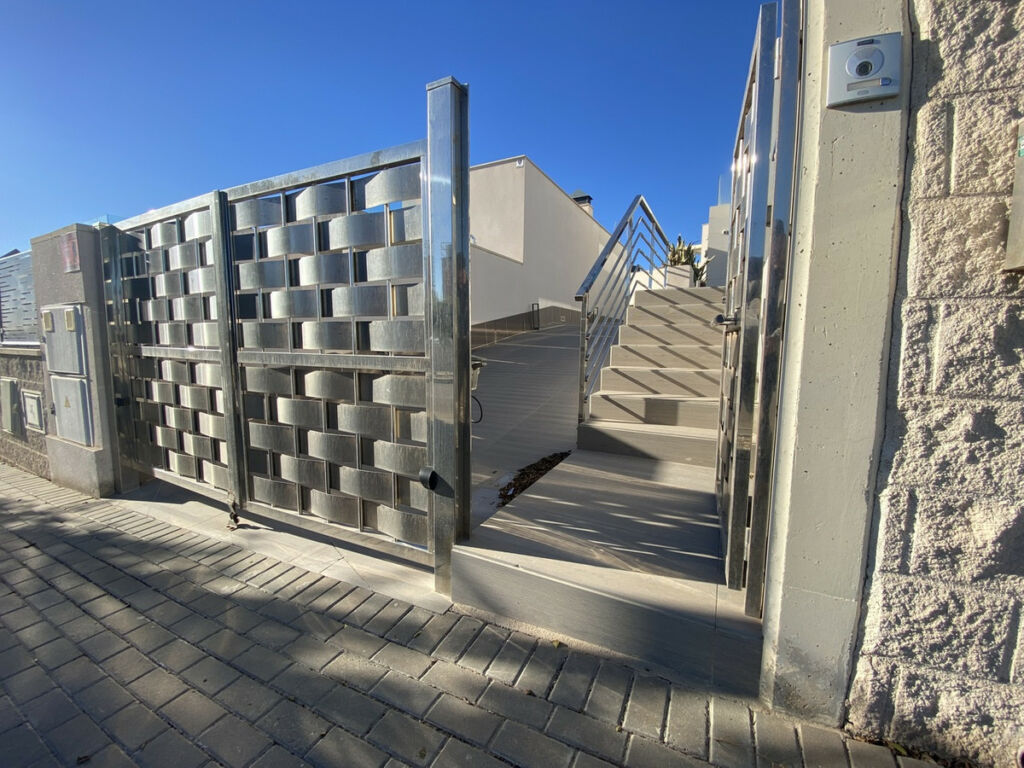 Detached Villa Dehesa de Campoamor Alicante - image 45