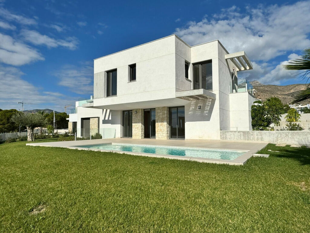 Detached Villa Finestrat Alicante - image 45
