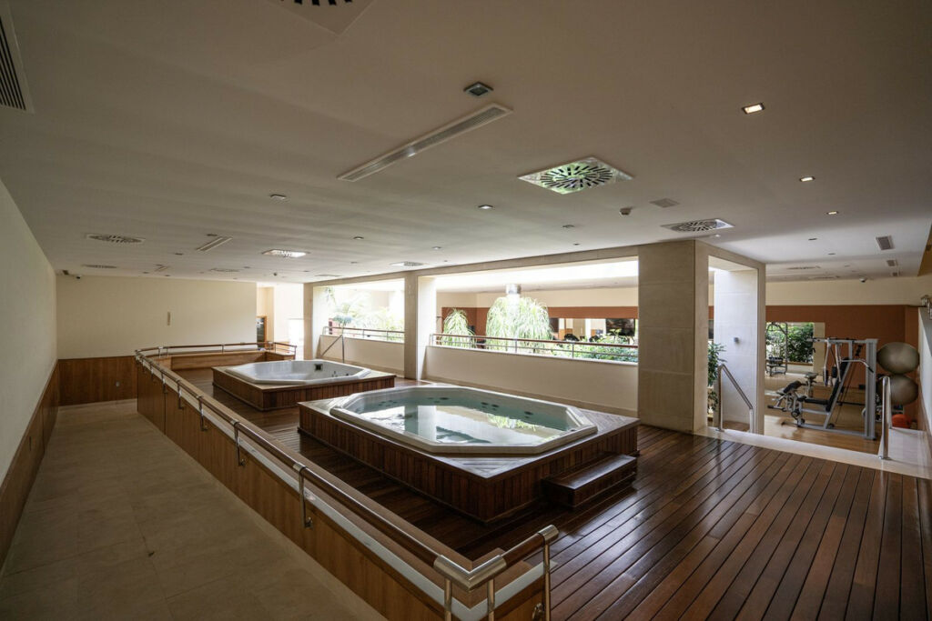 Penthouse Duplex Puerto Banús Málaga - image 45
