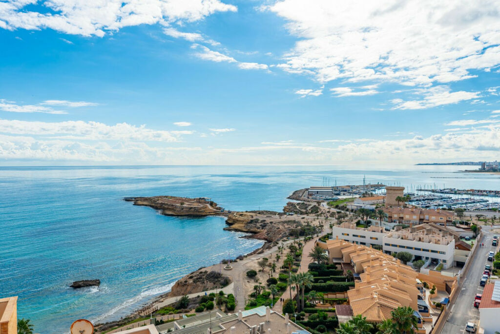 Middle Floor Apartment El Campello Alicante - image 45