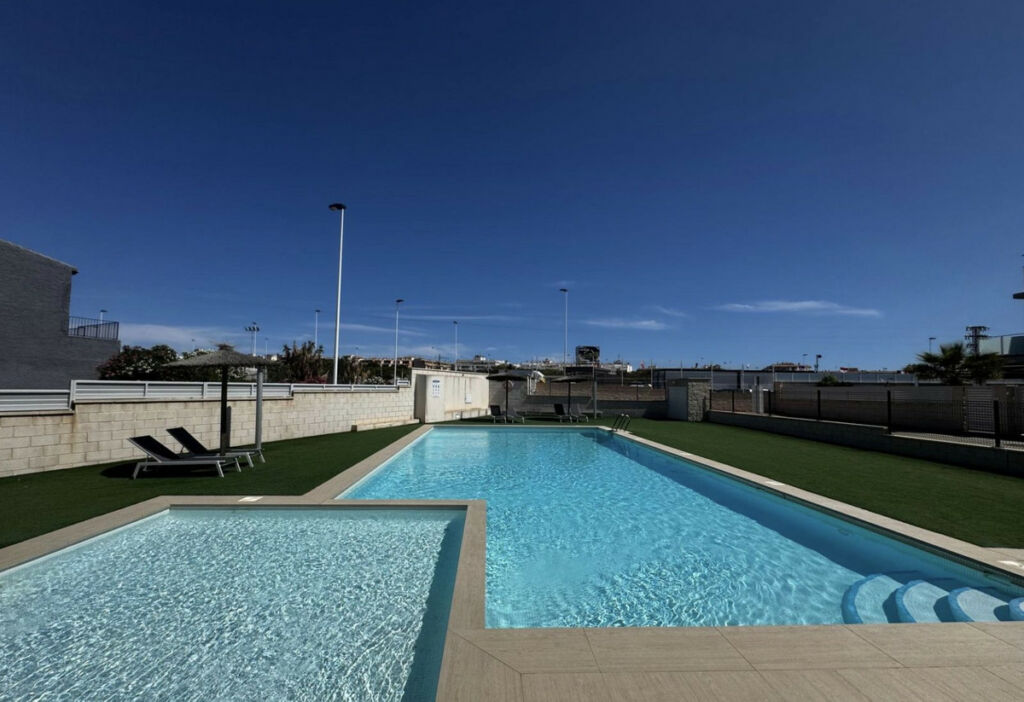 Ground Floor Apartment Torrevieja Alicante - image 45