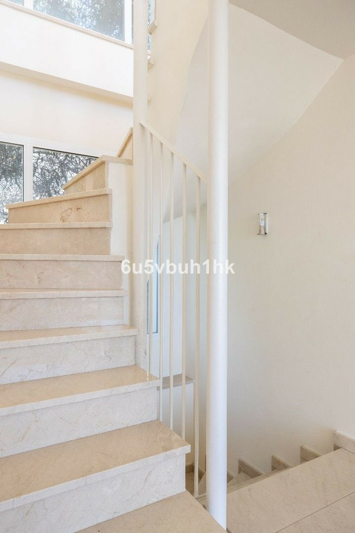 Detached Villa Benalmadena Málaga - image 46