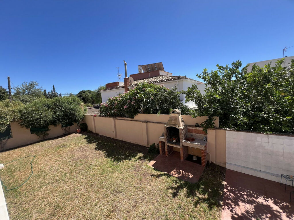Semi-Detached House Benalmadena Málaga - image 7
