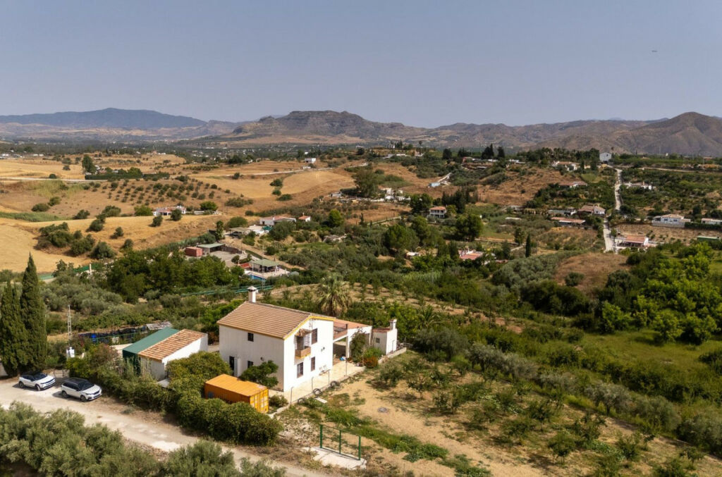 Detached Villa Cártama Málaga - image 46