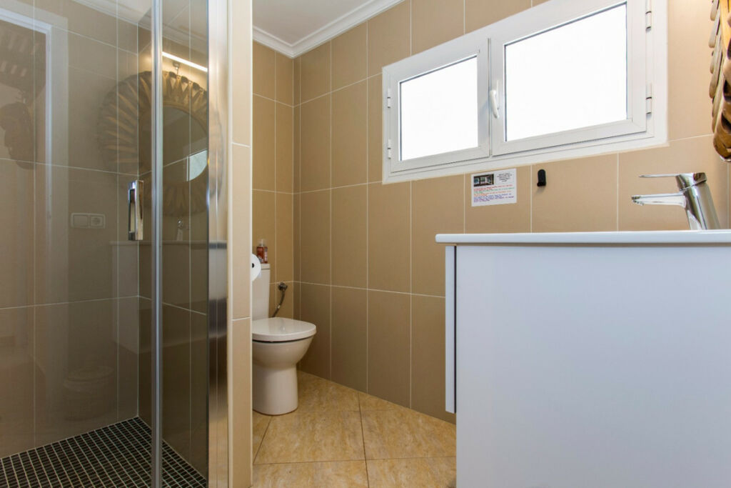 Detached Villa La Fustera Alicante - image 46