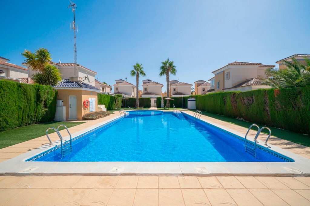 Townhouse Guardamar del Segura Alicante - image 46