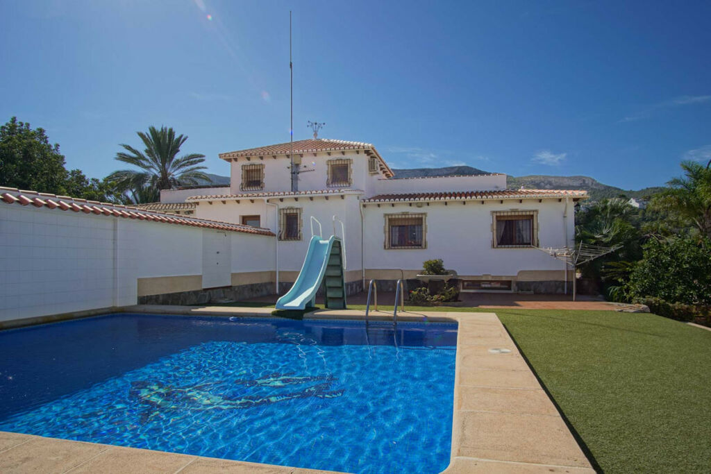 Detached Villa Denia Alicante - image 46