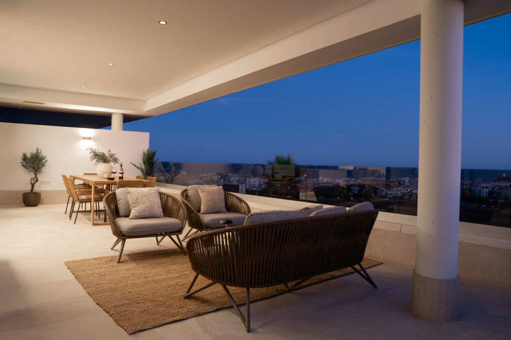Middle Floor Apartment Estepona Málaga - image 46