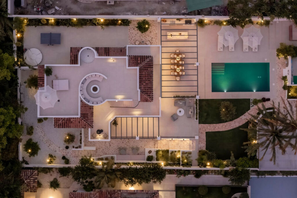 Detached Villa Nueva Andalucía Málaga - image 46