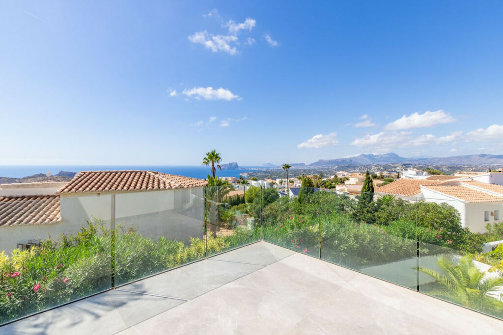 Detached Villa Cumbre del Sol Alicante - image 46