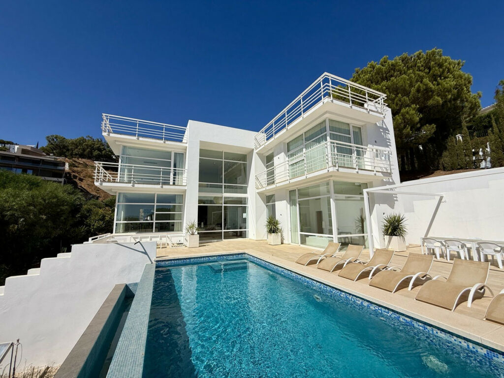 Detached Villa Valtocado Málaga - image 46