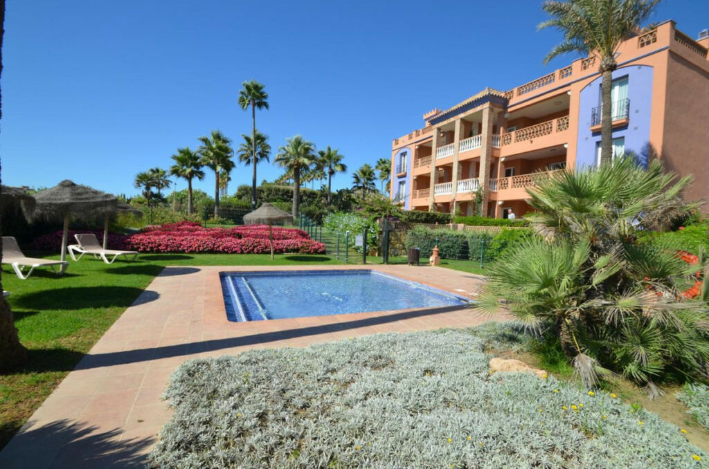 Middle Floor Apartment Casares Playa Málaga - image 46