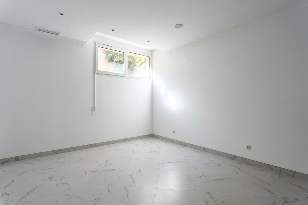 Detached Villa Los Flamingos Málaga - image 46