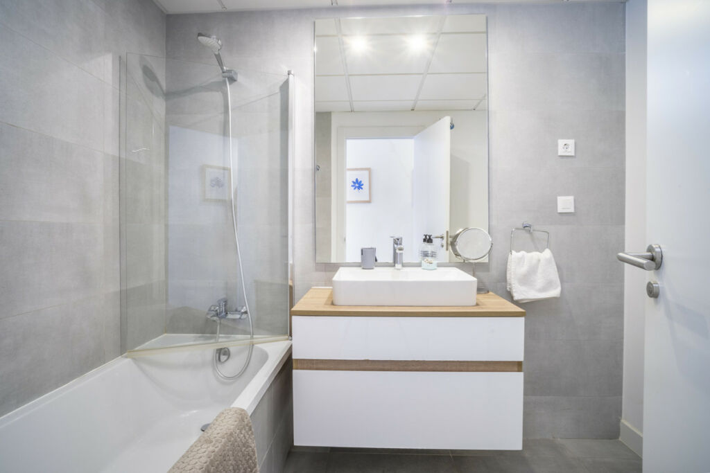 Middle Floor Apartment Estepona Málaga - image 46