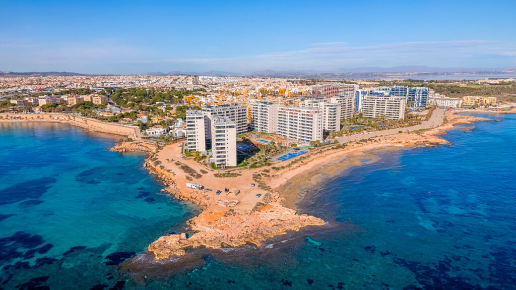 Middle Floor Apartment Punta Prima Alicante - image 46