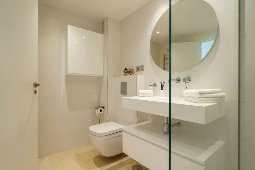 Middle Floor Apartment Benahavís Málaga - image 47