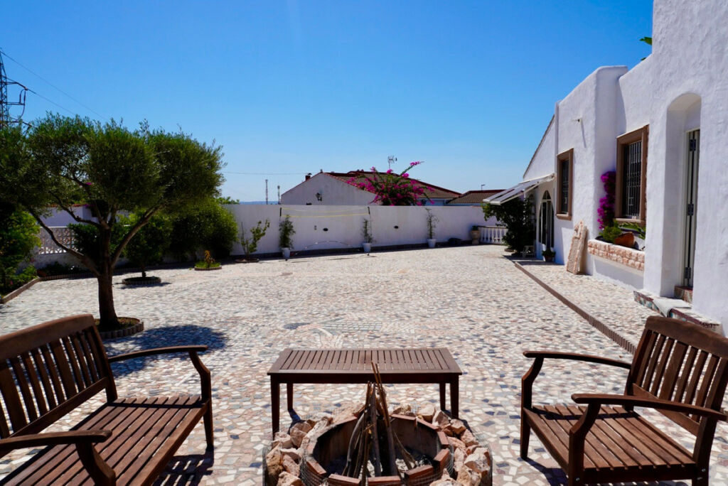 Detached Villa Ciudad Quesada Alicante - image 8