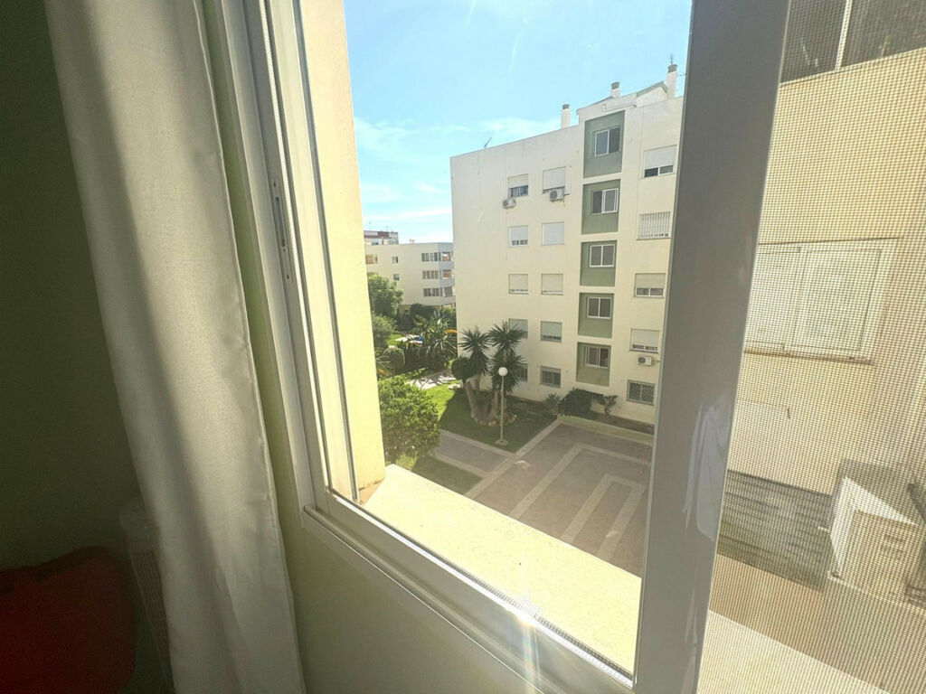 Middle Floor Apartment Benalmadena Málaga - image 47