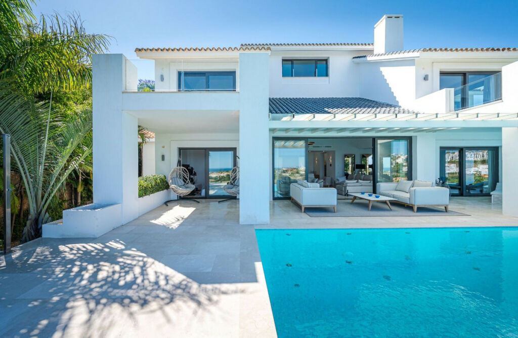 Detached Villa Los Flamingos Málaga - image 45