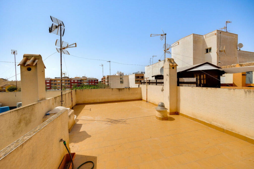 Townhouse Los Montesinos Alicante - image 47