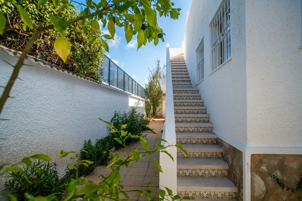 Detached Villa Ciudad Quesada Alicante - image 47