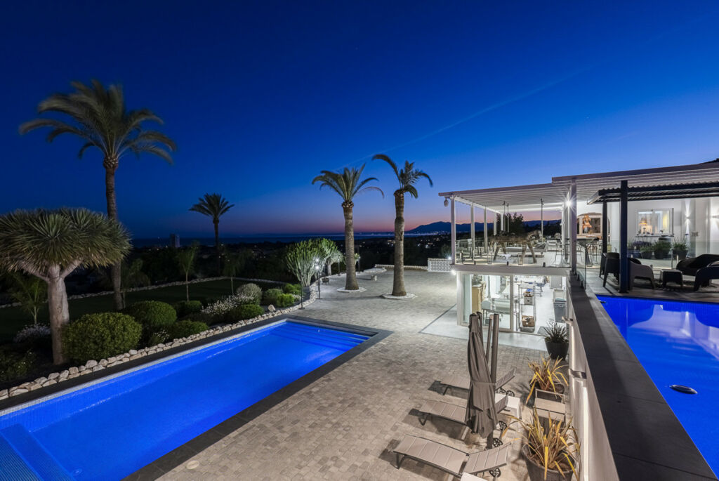 Detached Villa Elviria Málaga - image 47