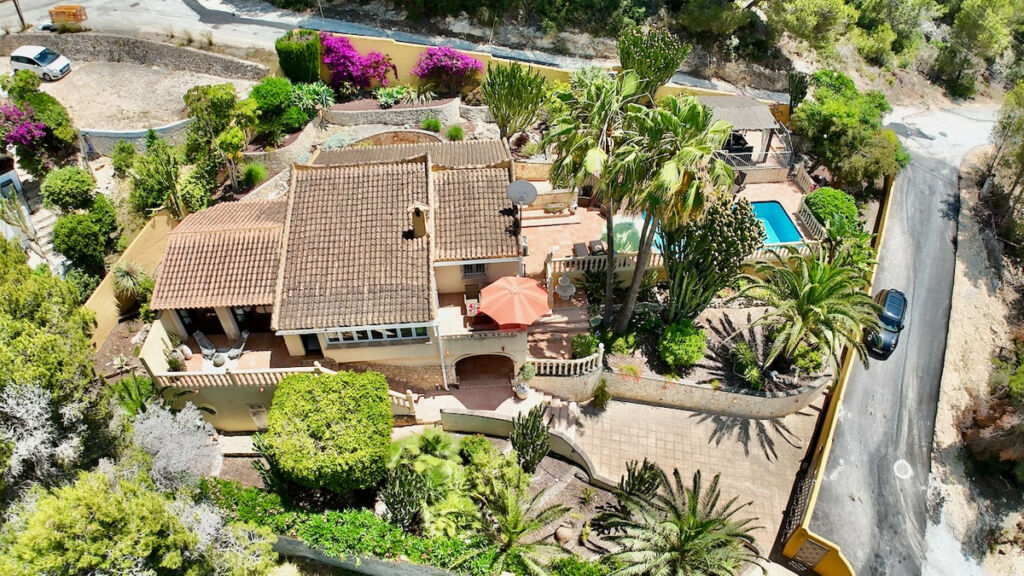 Detached Villa Moraira Alicante - image 47