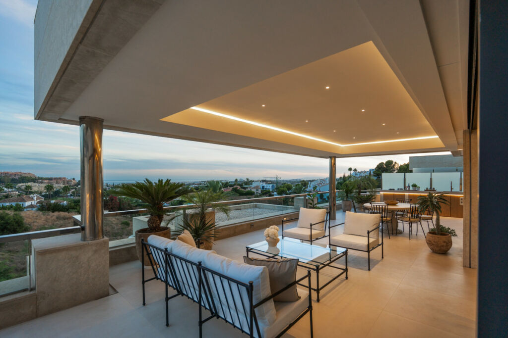 Middle Floor Apartment Nueva Andalucía Málaga - image 47