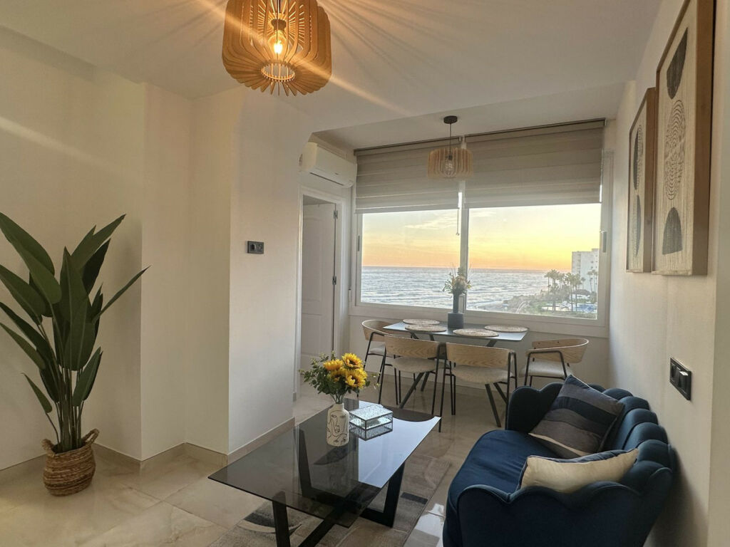 Middle Floor Apartment Calahonda Málaga - image 48