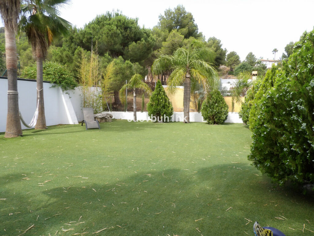 Detached Villa Alhaurín de la Torre Málaga - image 48
