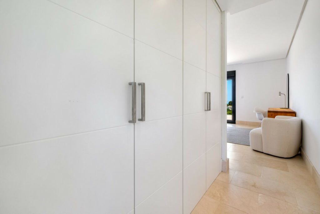 Detached Villa Sotogrande Cádiz - image 48