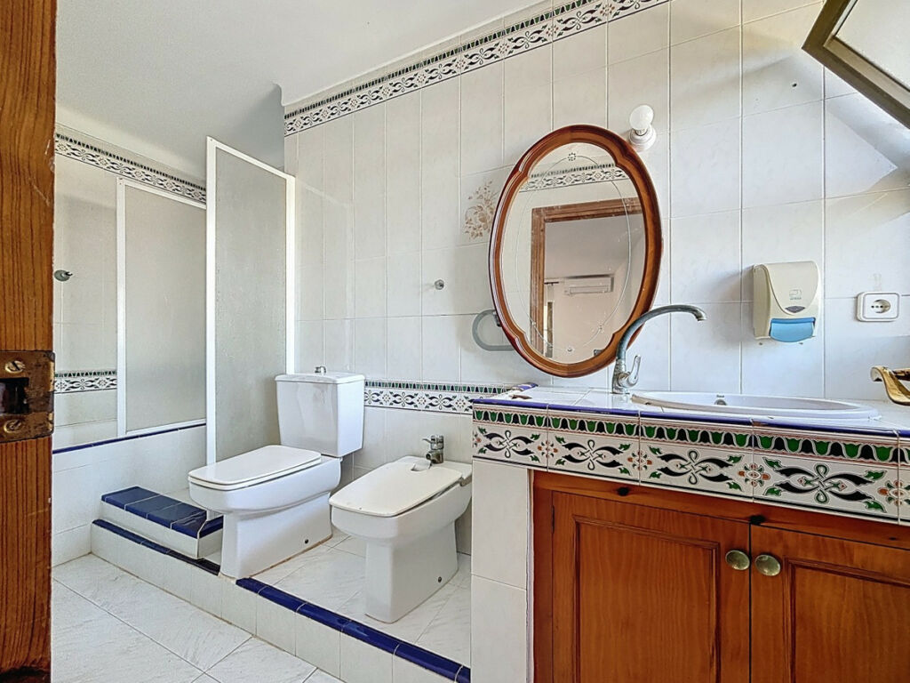 Detached Villa Almayate Málaga - image 48