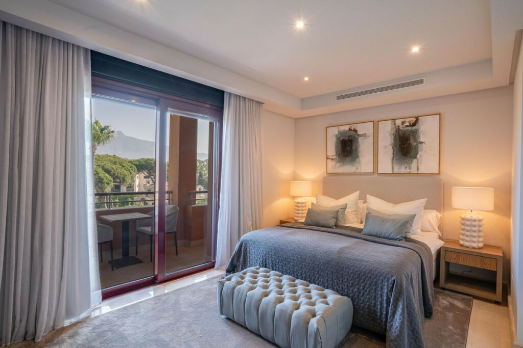 Penthouse Duplex Puerto Banús Málaga - image 48