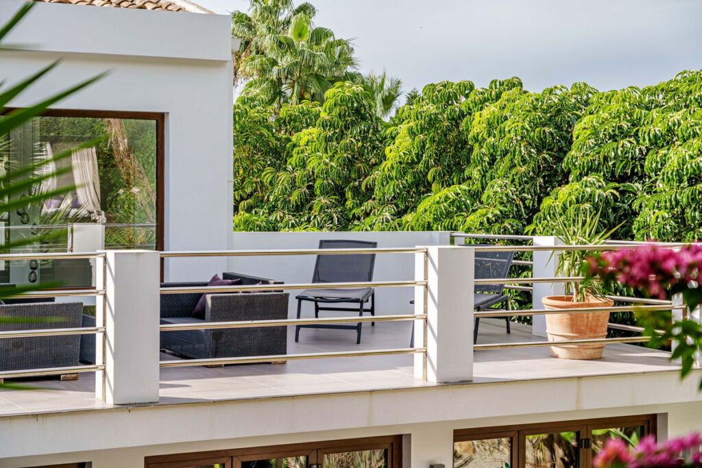 Detached Villa Marbella Málaga - image 49