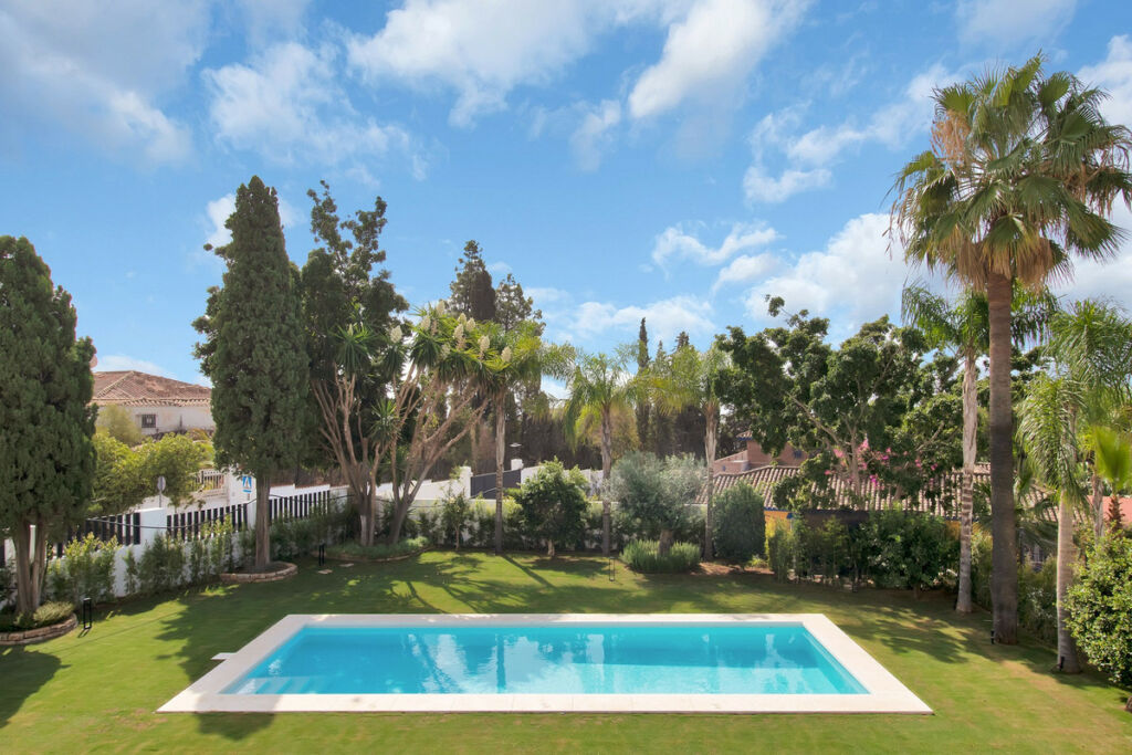 Detached Villa The Golden Mile Málaga - image 49