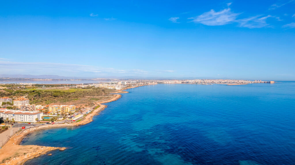 Middle Floor Apartment Punta Prima Alicante - image 49